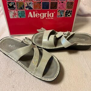 Alegria Women's Metallic Sandals